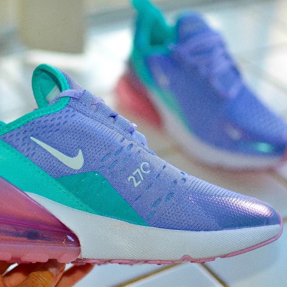 NIKE AIR MAX 270 - Picture 3 of 6